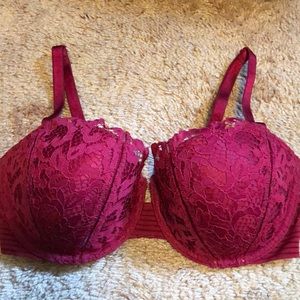 Victoria’s Secret Very Sexy Bra 32DD